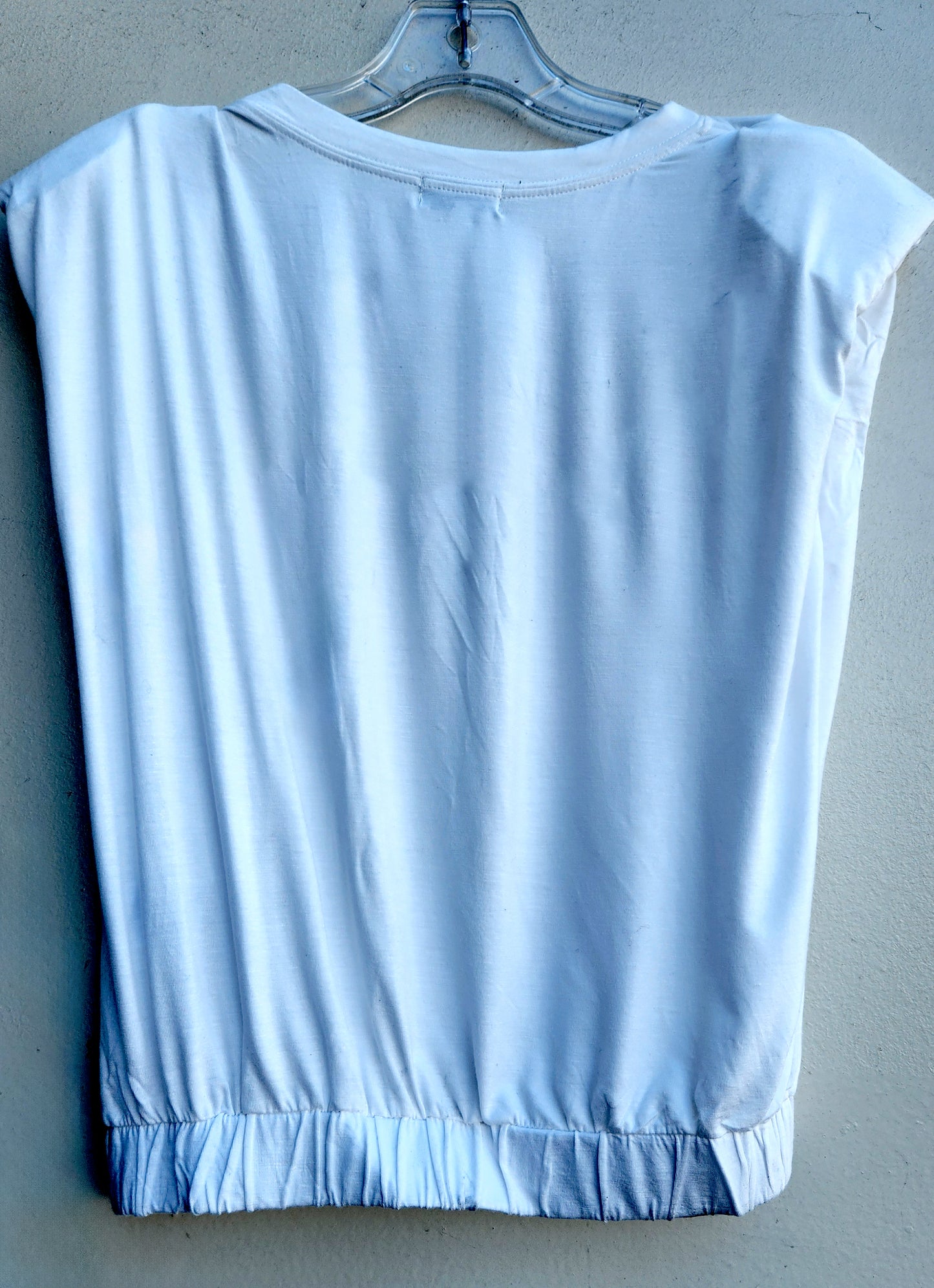 Kit & Sky Women's Sleeveless Top  Color White Size M