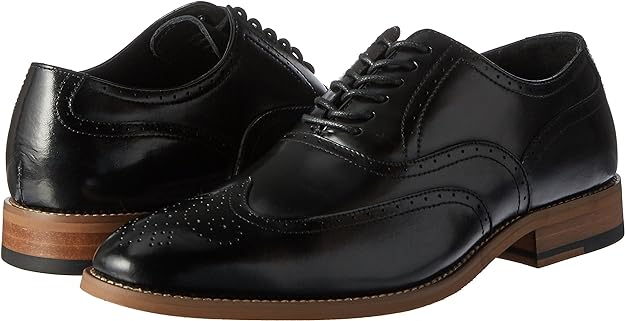 Stacy Adams Men's Dickinson Cap-Toe Lace-up Oxford  Color Black Size 7M