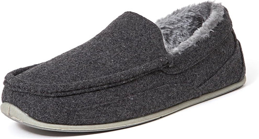 Deer Stags Men's Slipperooz Nordic Spun Slippers  Color Dark Gray Size 13M