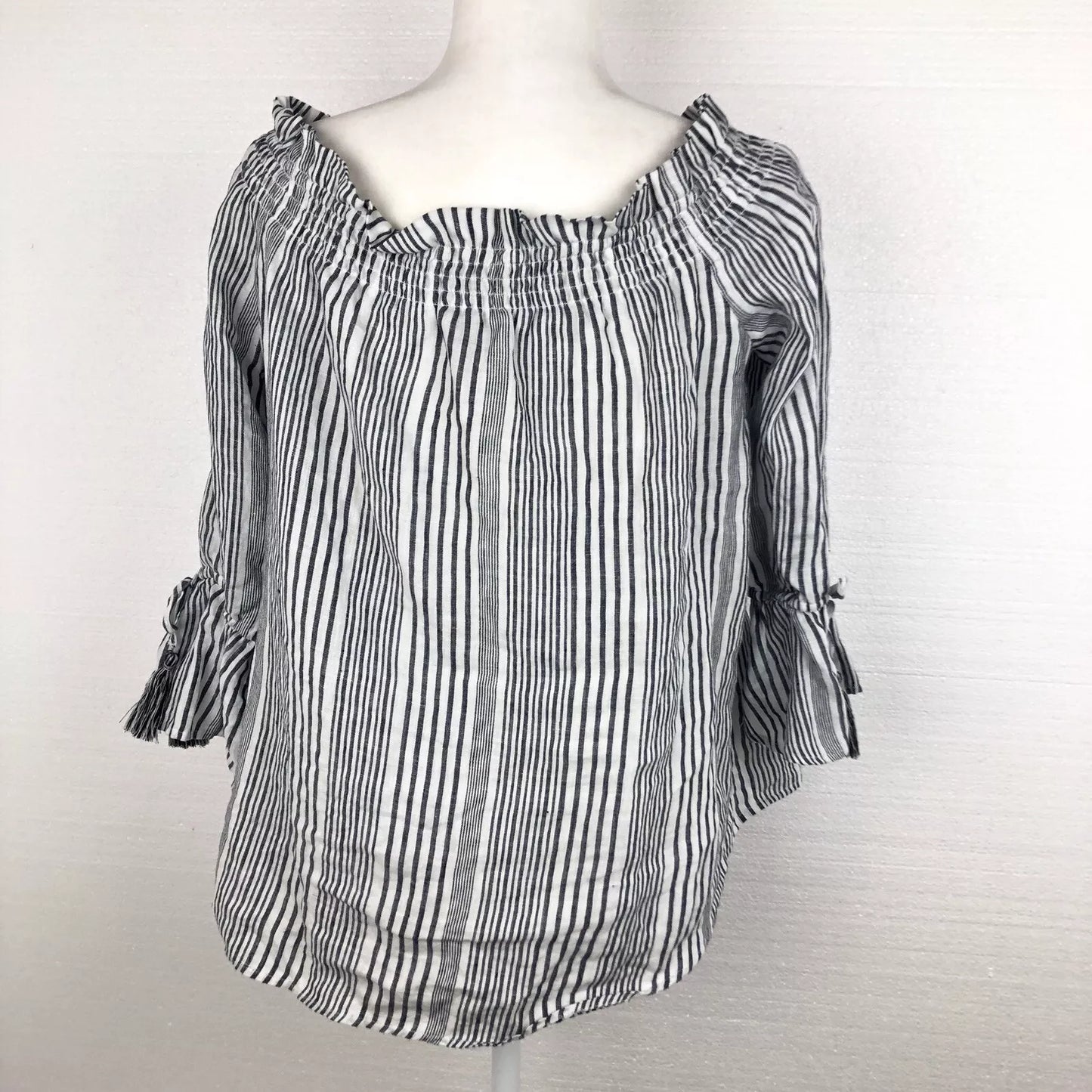 Vince Camuto Women's Linen Striped Peasant Top Boho Blouse   Color Gray Size 2XS