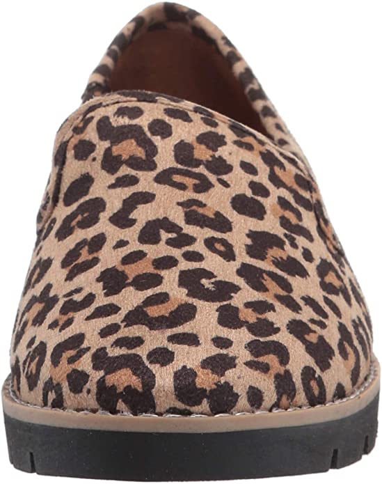 WHITE MOUNTAIN  Womens Denny Flats  Color Natural/Leopard/Suedette Size 8.5M