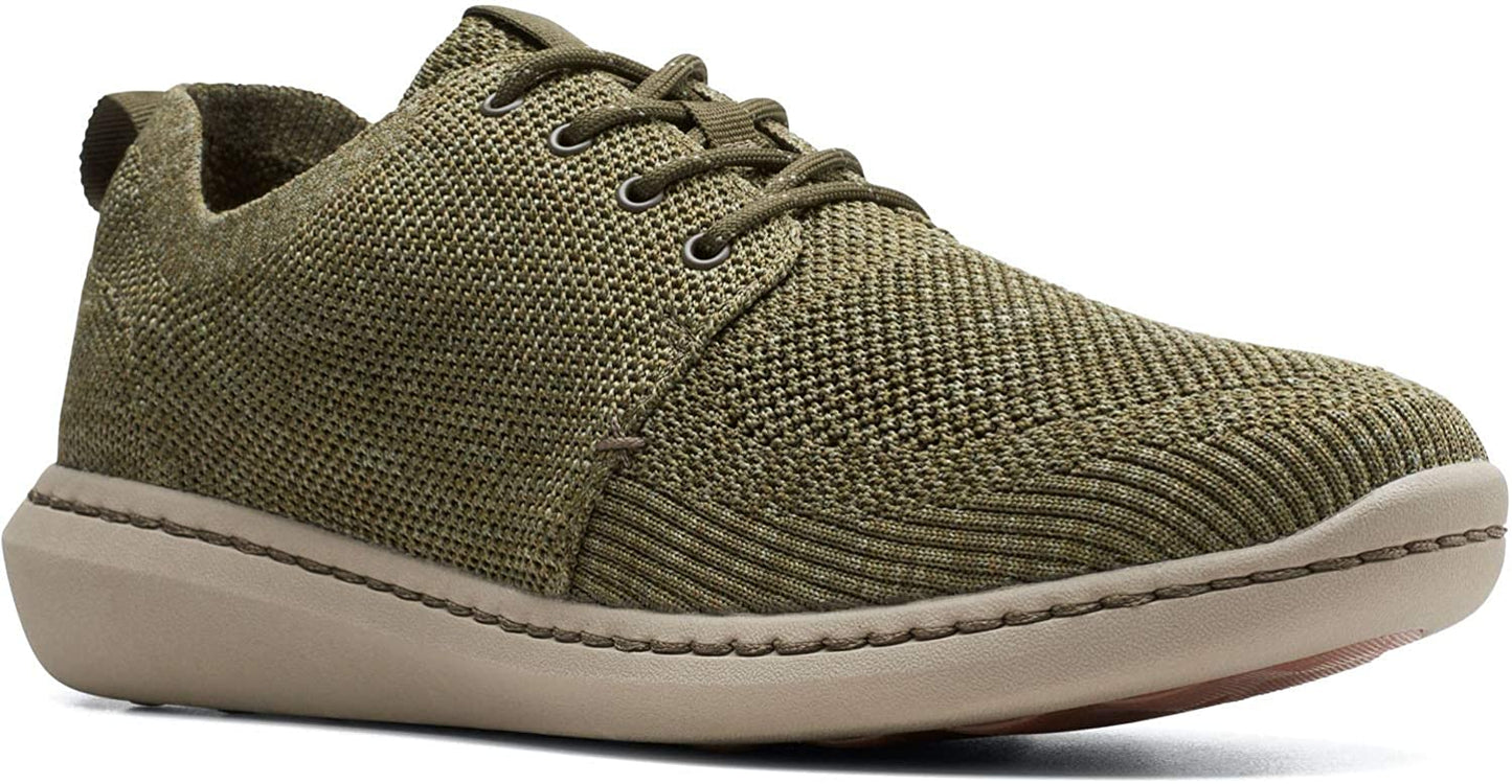 Clarks Men's Low-Top Sneakers  Color: Olive Green Combi Size 7M