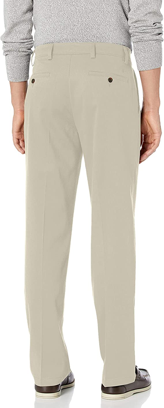 Dockers Men's Classic Fit Easy Khaki Pants  Color Cloud Size W32xL32