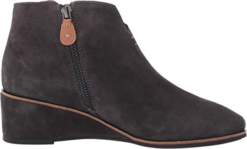 Gentle Souls by Kenneth Cole Women's Fashion Boot  Color Charcoal Size 7M