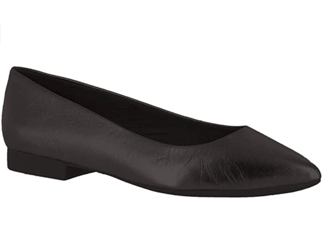 Bella Vita Women's Vivien Pointed Toe Ballet Flats  Color Black Leather Size 11W