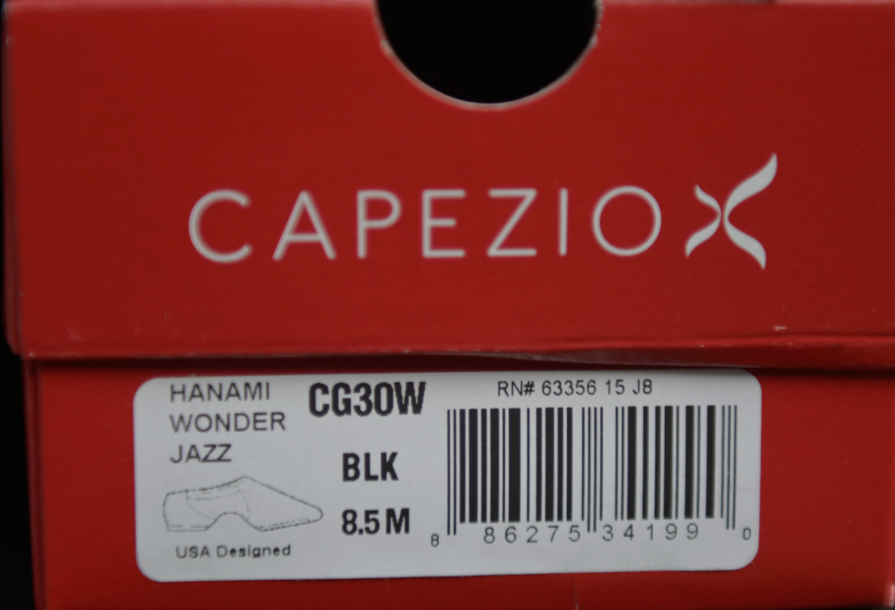 Capezio Womens Wonder Jazz Shoe  Color Black