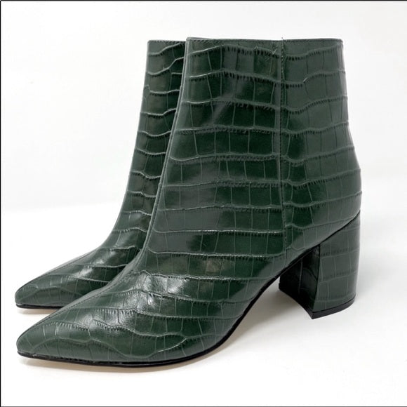 Marc Fisher Women's Retire Booties  Color Teal Lagoon Crocodile Size 9.5M