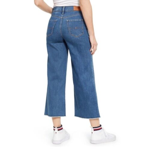 Tommy Jeans Juniors Cropped Wide-Leg Jeans  Color Gardiners Size 8/29